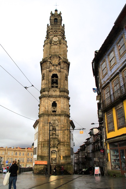 torre dos clérigos porto 