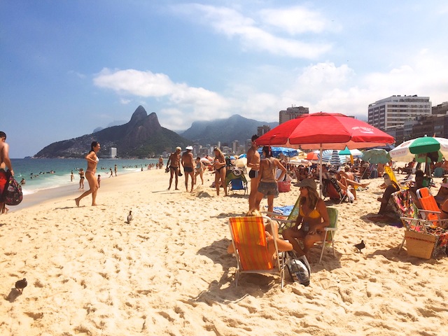 praia no rio de janeiro amigos