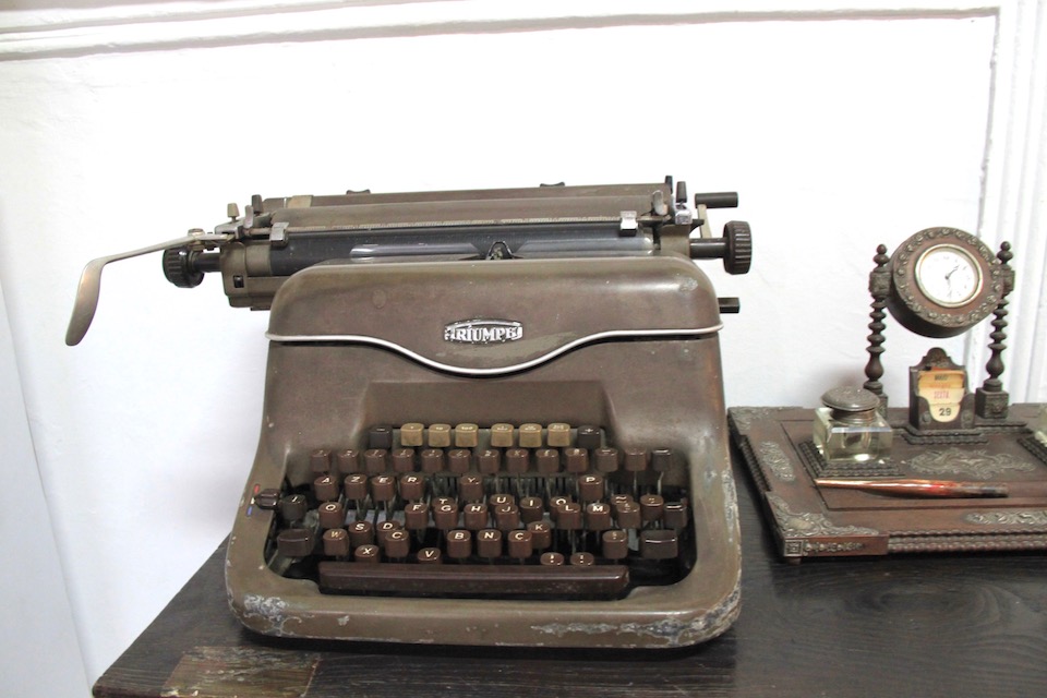 museu da lourinha maquina escrever