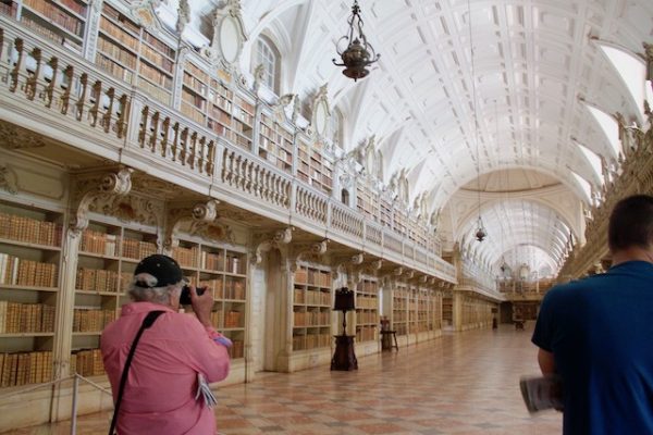 palacio nacional mafra biblioteca