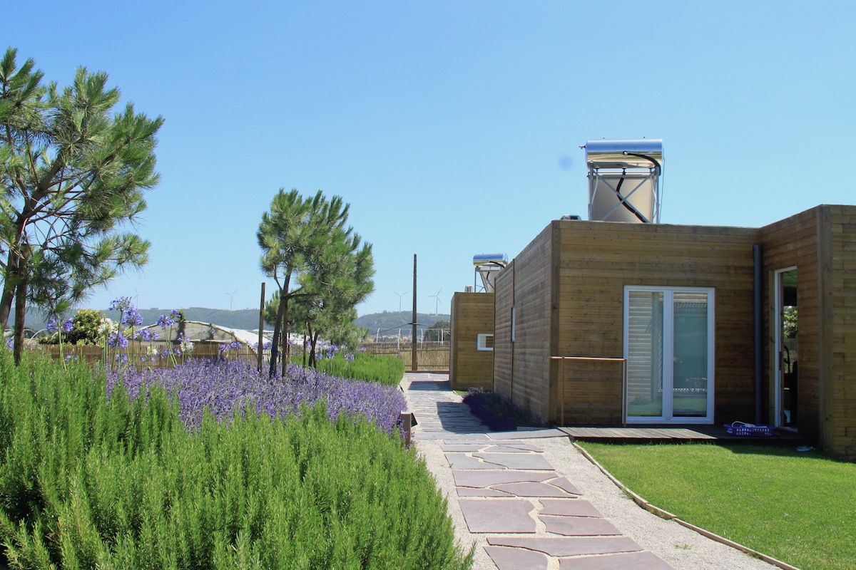 obidos wood villas flores