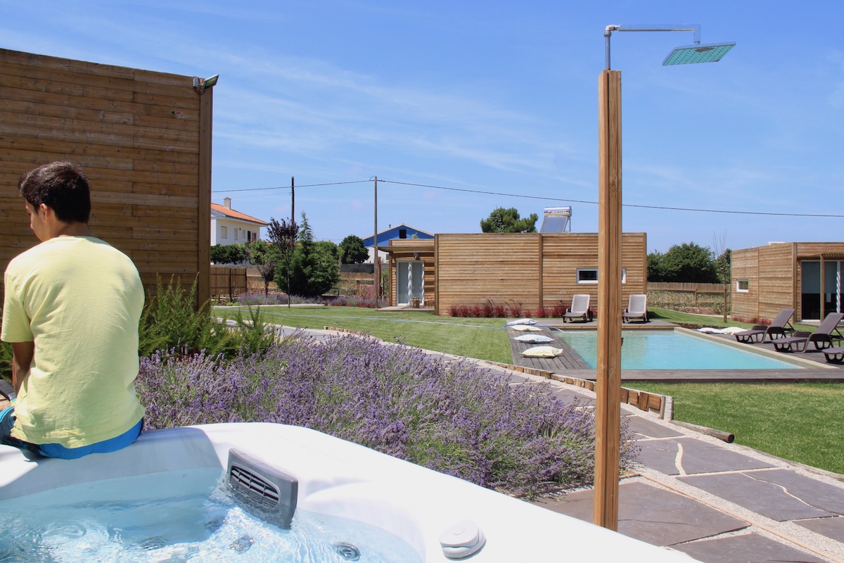 obidos wood villas jacuzzi