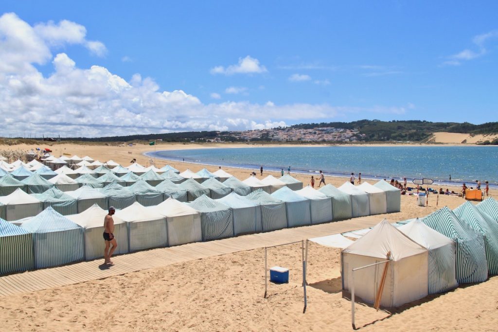 praias do oeste sao martinho do porto