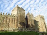 castelo de guimaraes monumentos gratuitos