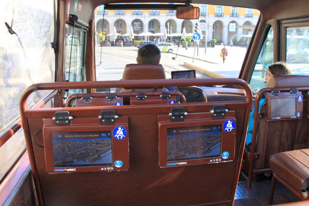 caravel on wheels praca comercio