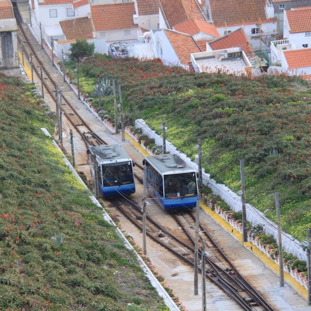 ascensor na nazare carruagens